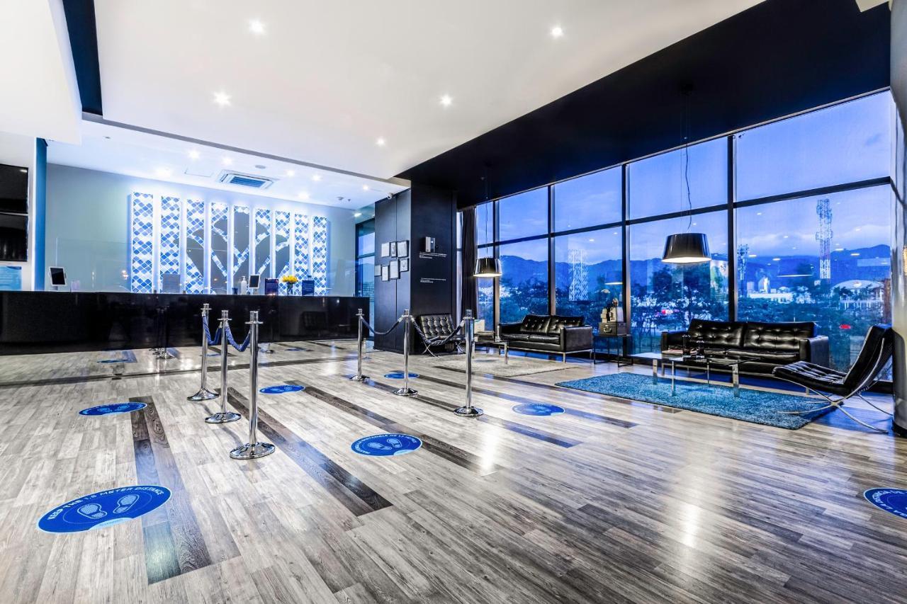 Wyndham Bogota Hotell Eksteriør bilde Lobby