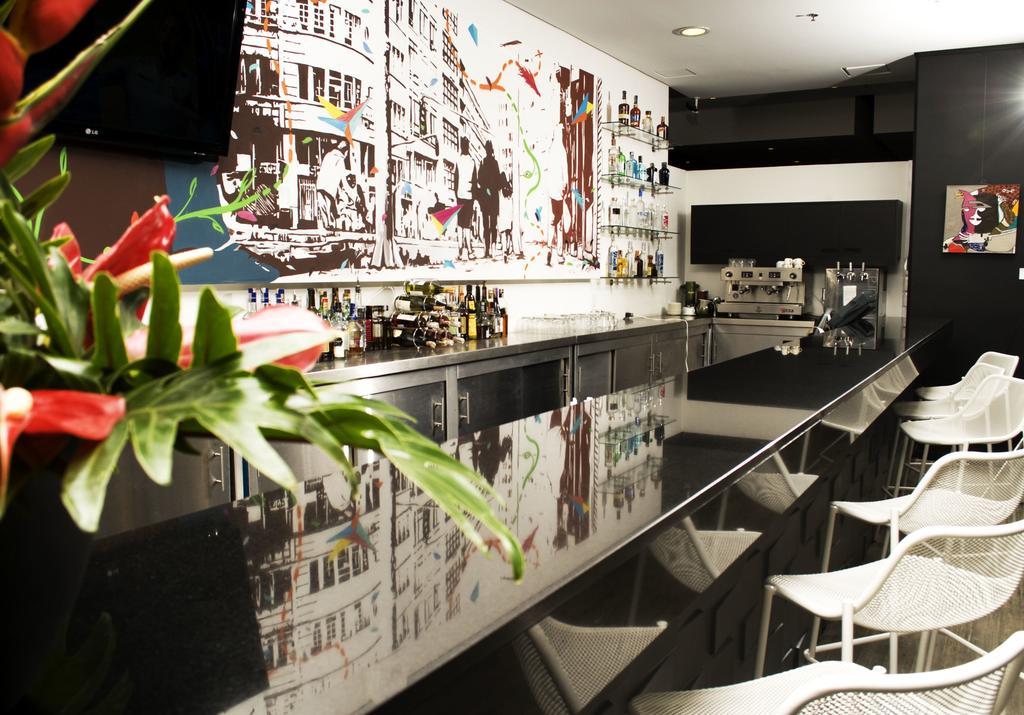 Wyndham Bogota Hotell Eksteriør bilde The bar at the 2008 Olympics